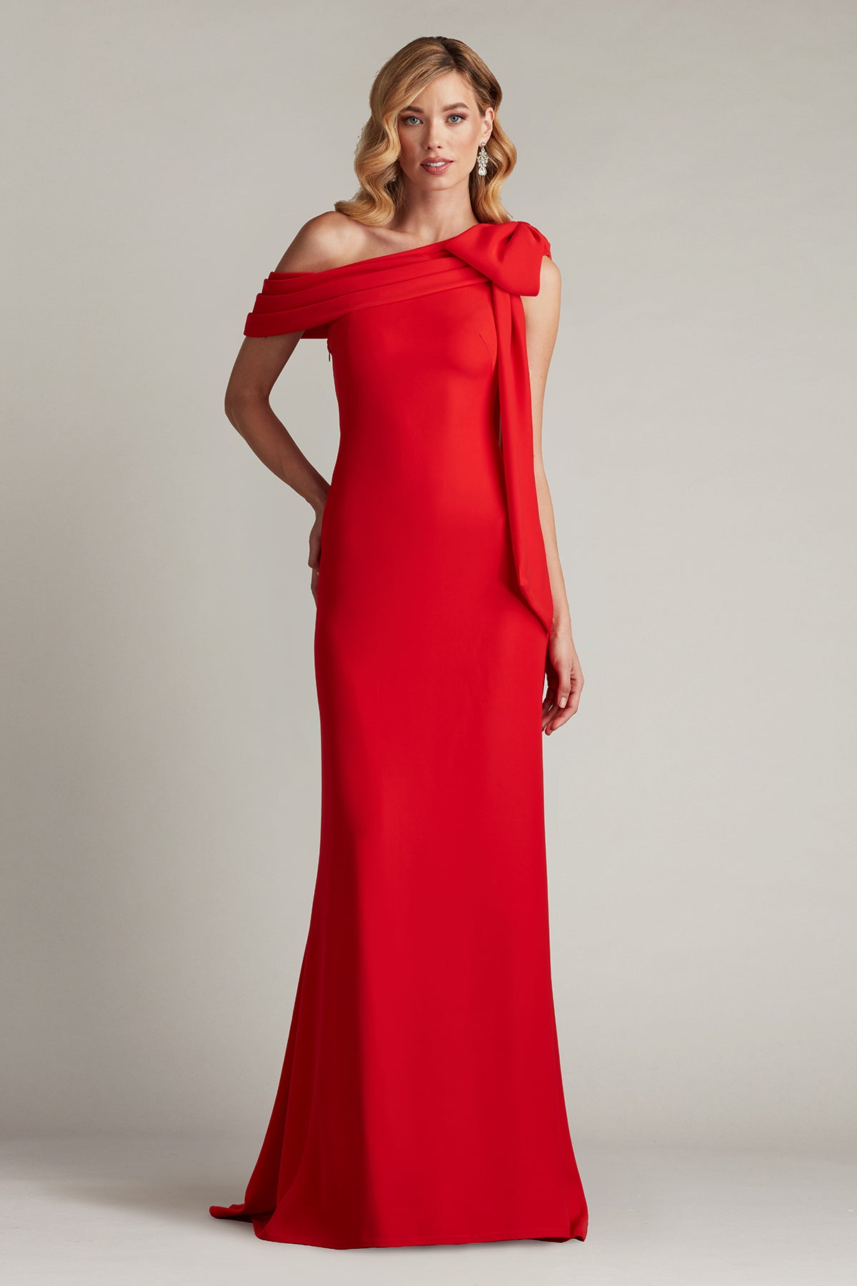 Cassia Bow-Shoulder Crepe Gown REDRS Tadashi Shoji Official Online Boutique Cassia Bow-Shoulder Crepe Gown REDRS Tadashi Shoji Official Online Boutique