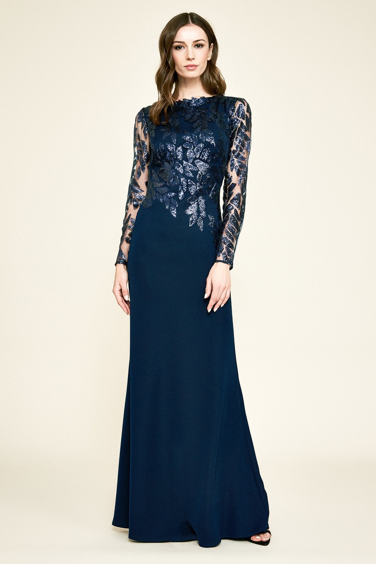 Gaia Long-Sleeve Crepe & Sequin Gown – Tadashi Shoji Official