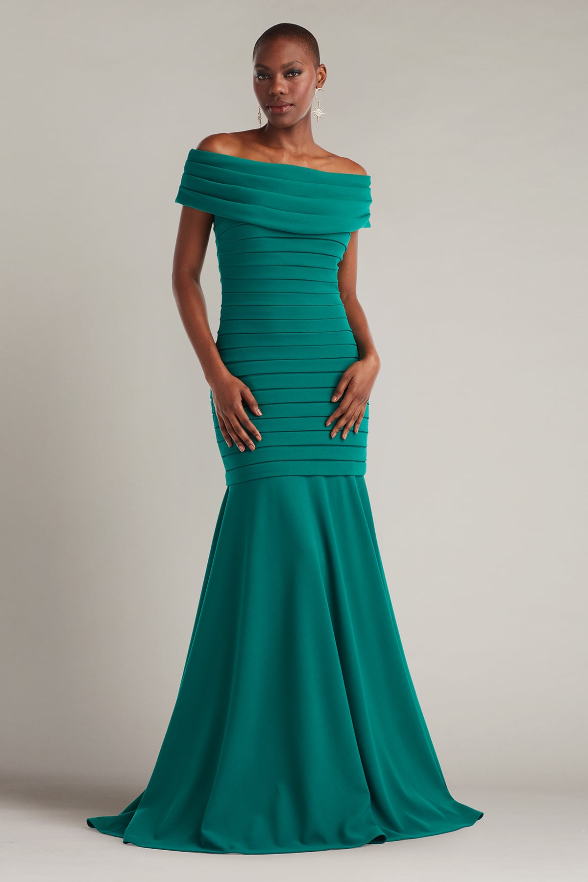 crepe evening dress Elisea Shutter-Pleated Gown Size:XXL / AU16 / UK16 / US12 if you have an Babyboo Yulia Maxi Dress exchange94