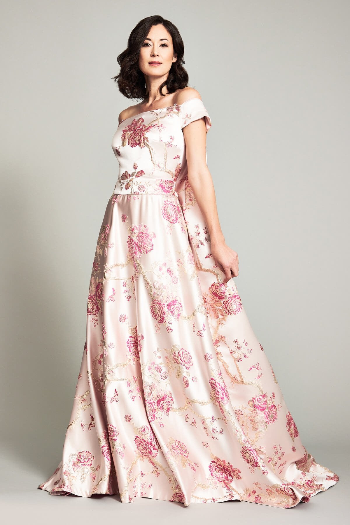 Kimiko Watteau Back Gown – Tadashi Shoji Official Online Boutique