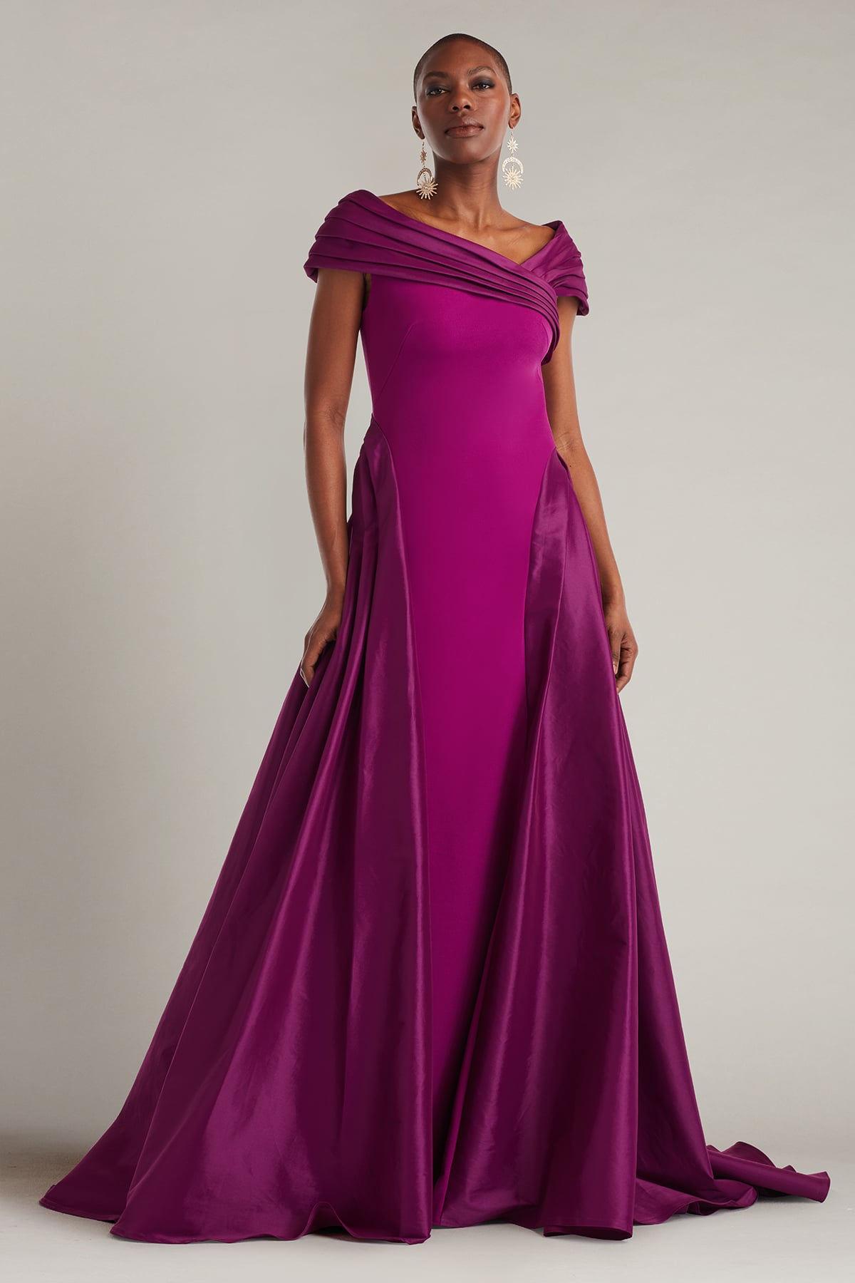 Blanka Draped Contrast Taffeta Ball Gown – Tadashi Shoji Official Online  Boutique