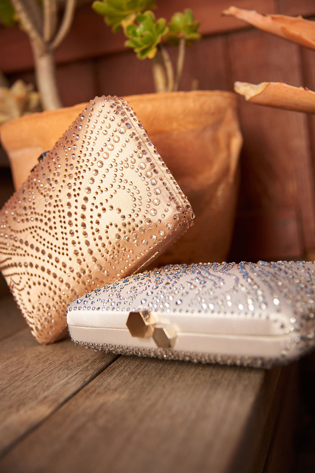 Tadashi Shoji - Serena Clutch
