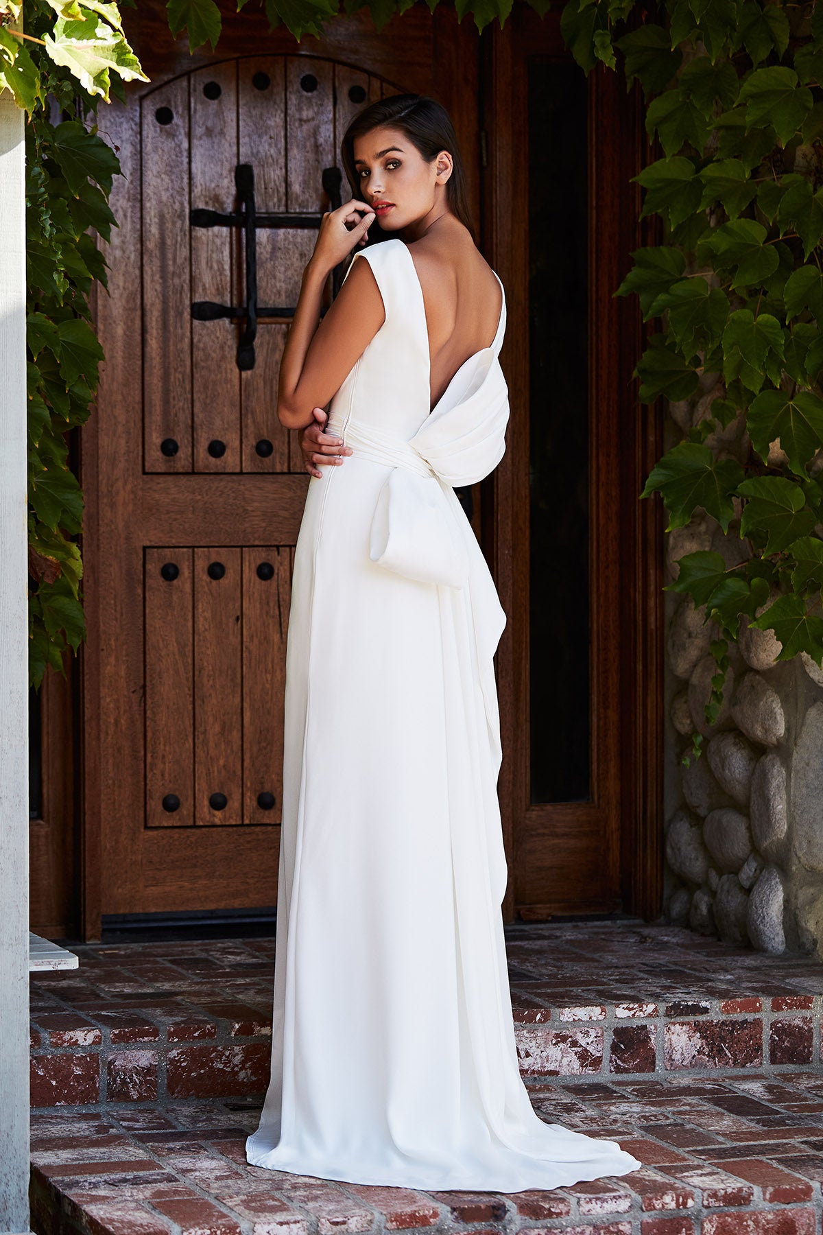 Tadashi Shoji - Chandler Bow-Back Crepe Gown
