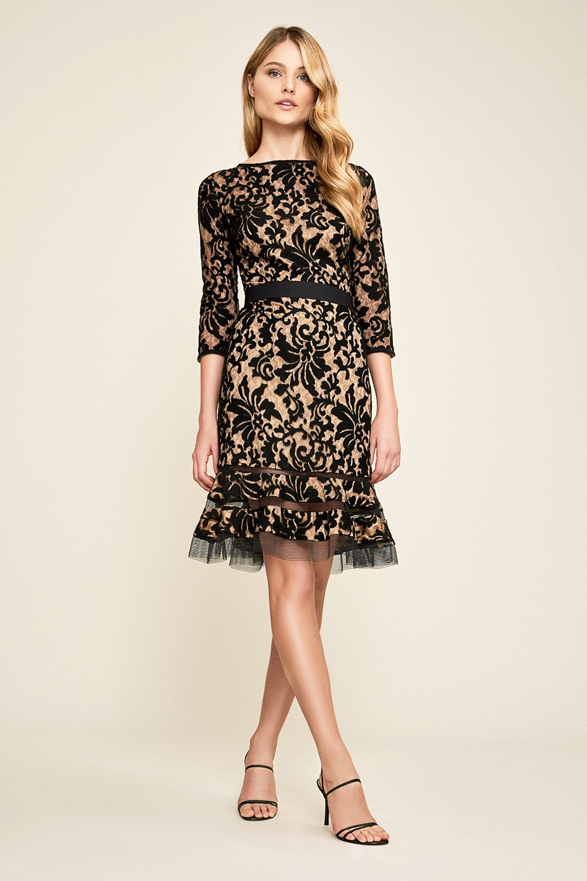 Tadashi Shoji Petite - Embroidered Lace 3/4 Sleeve Dress with Sheer Cut Out Detail