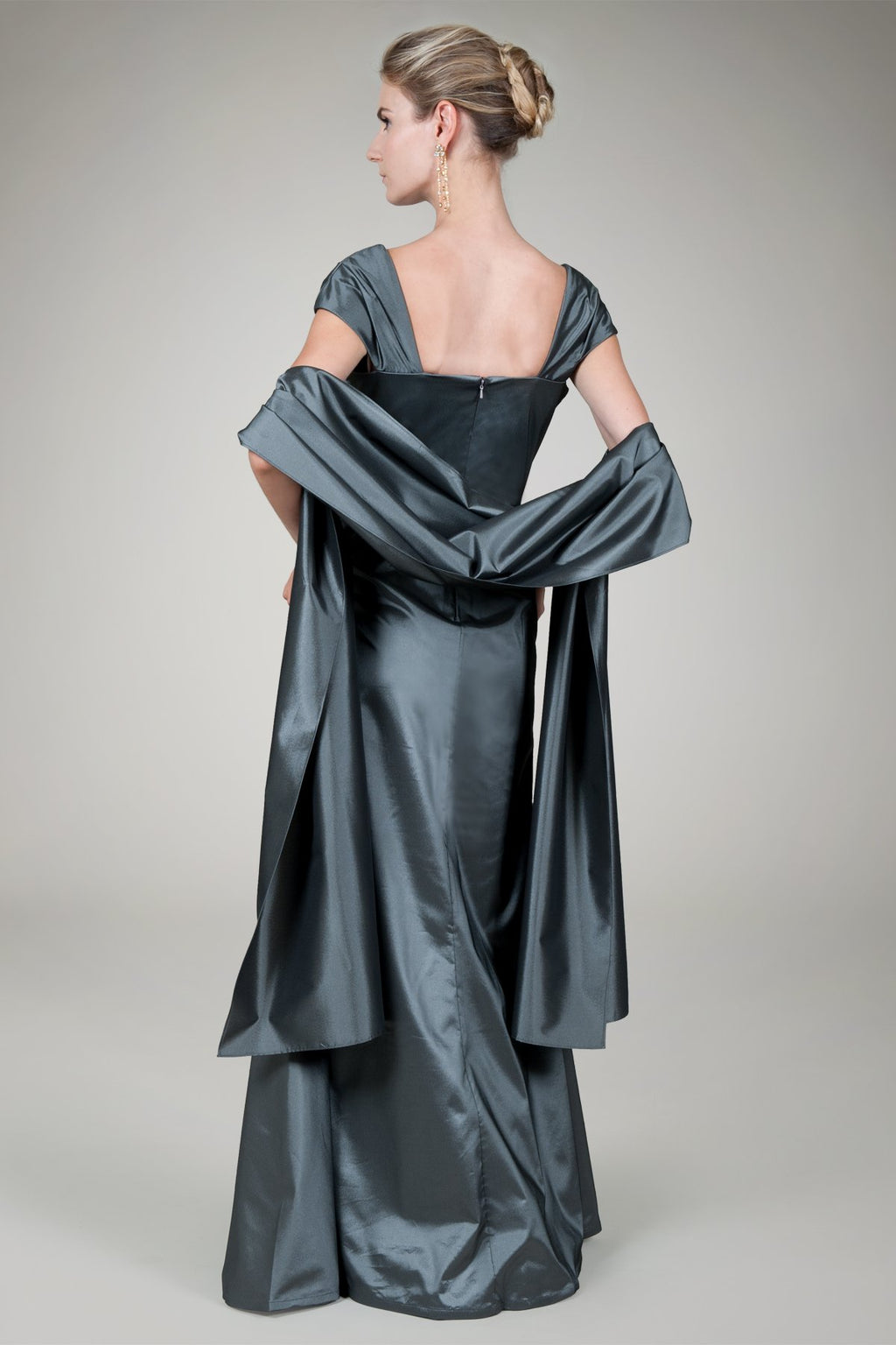Taffeta Trumpet Gown in Graphite