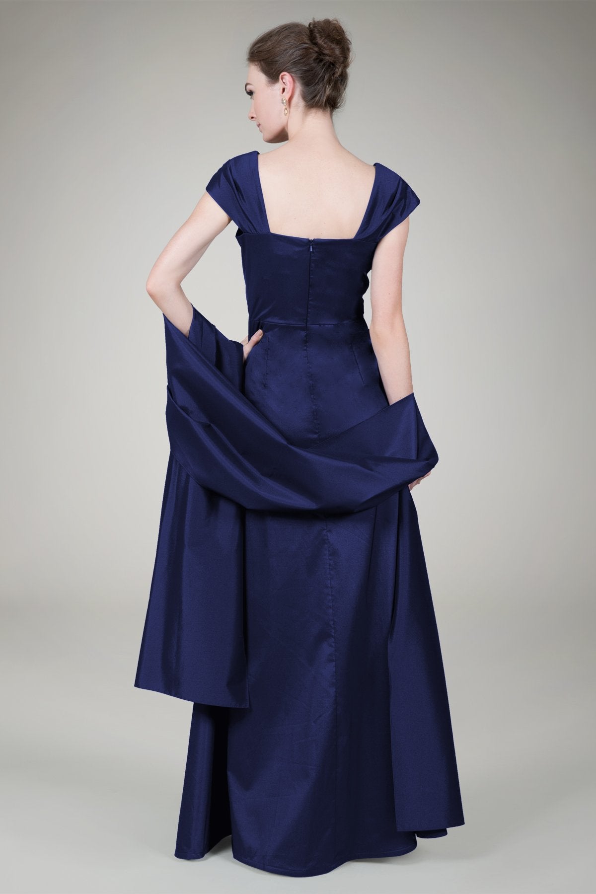 Taffeta Trumpet Gown in Midnight