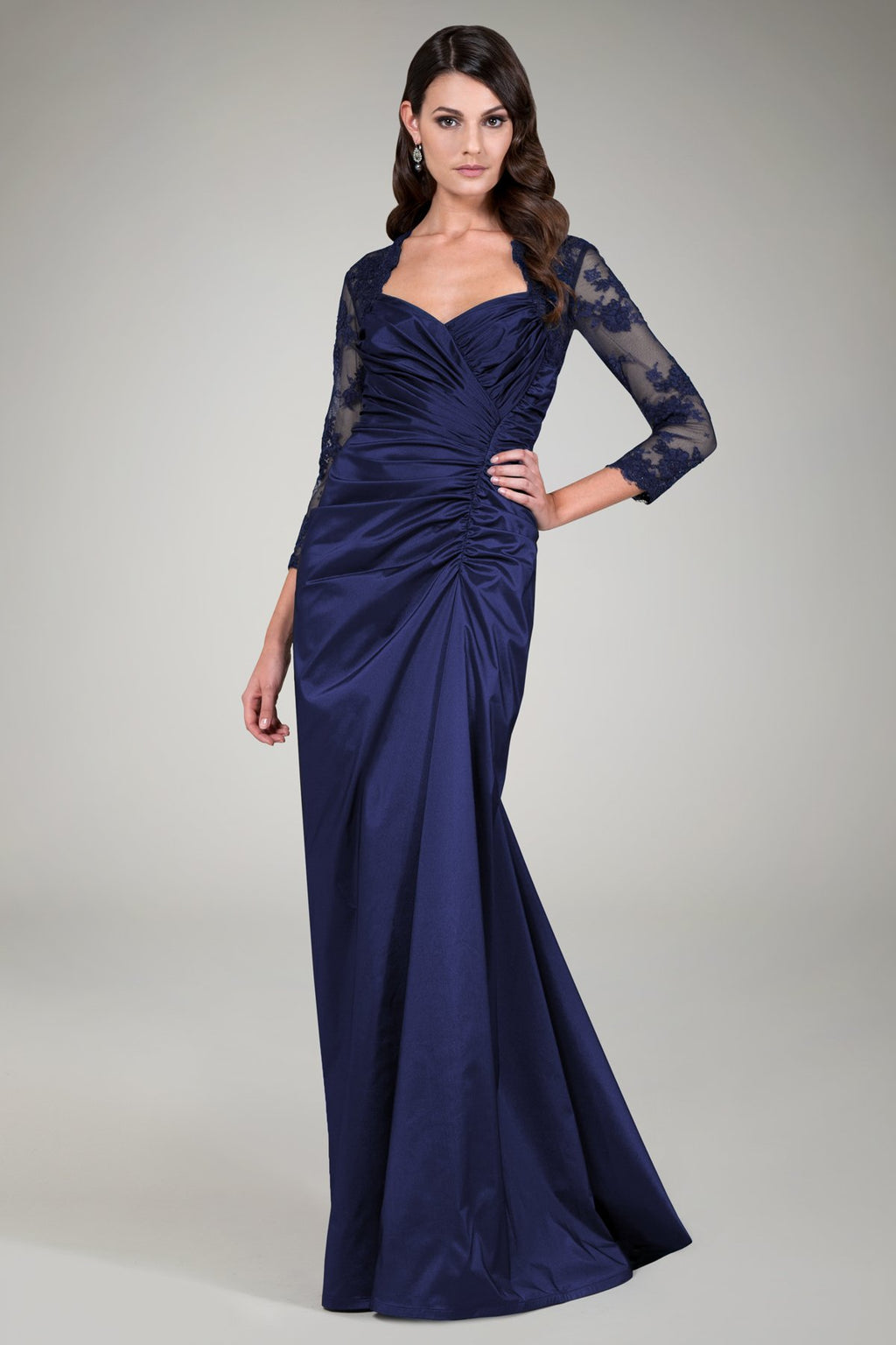 Sweetheart Lace Taffeta Gown in Midnight