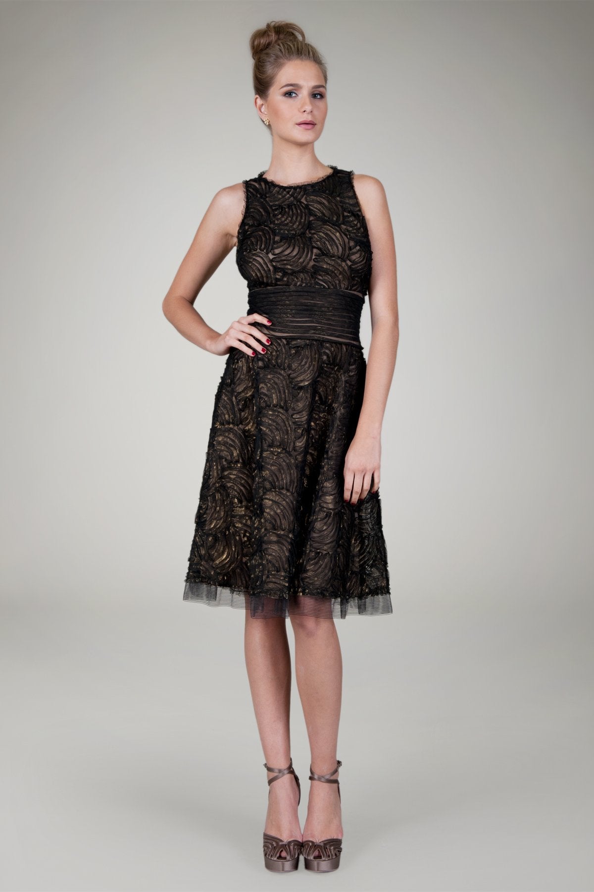 Cut Metallic Tulle Sleeveless Dress in Black / Nude