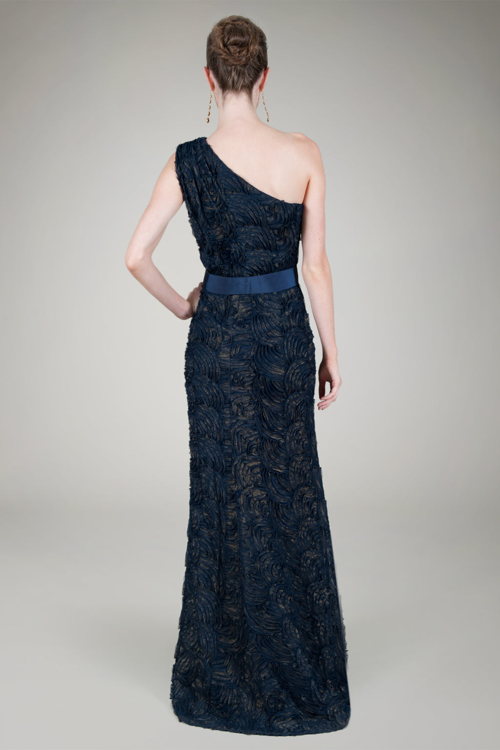 Metallic Tulle One Shoulder Gown in Navy
