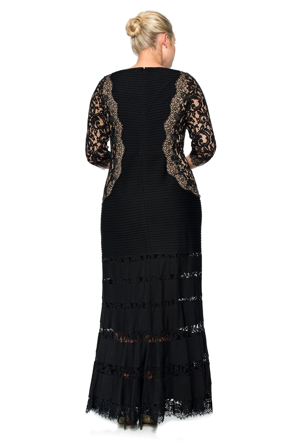 Pintuck Jersey and Lace ¾ Sleeve Gown