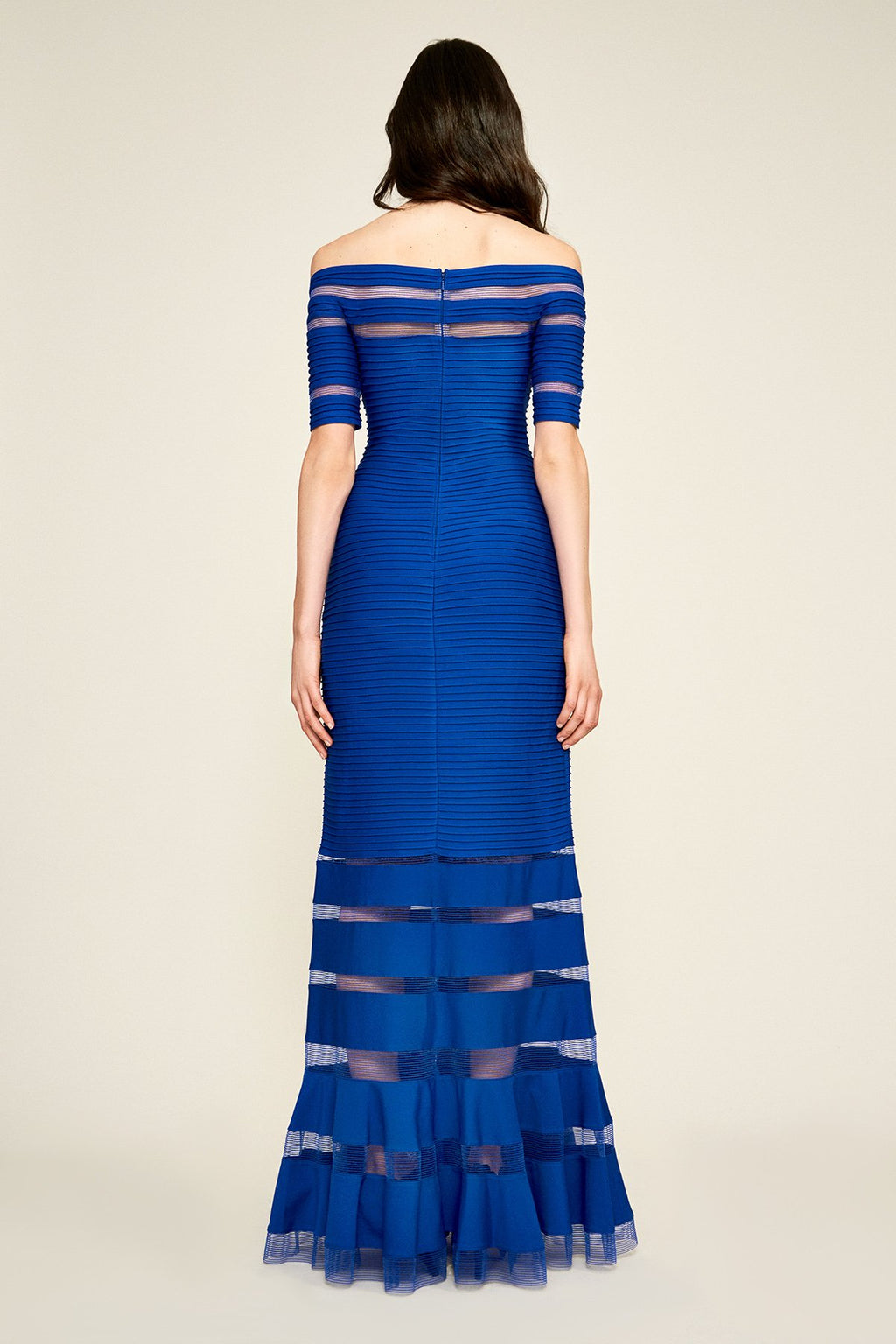 Tadashi Shoji - Kelly Pintuck Jersey Banded Gown