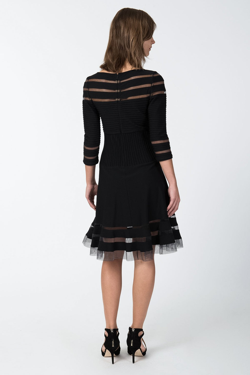 Cutout Jersey 3/4 Sleeve Cocktail Dress in Black
