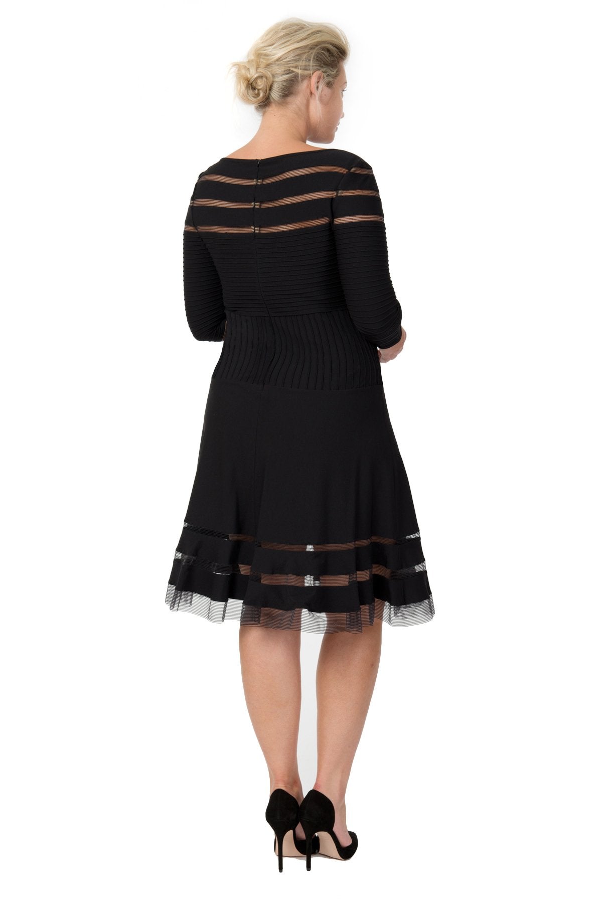 Pintuck Jersey ¾ Sleeve Dress in Black