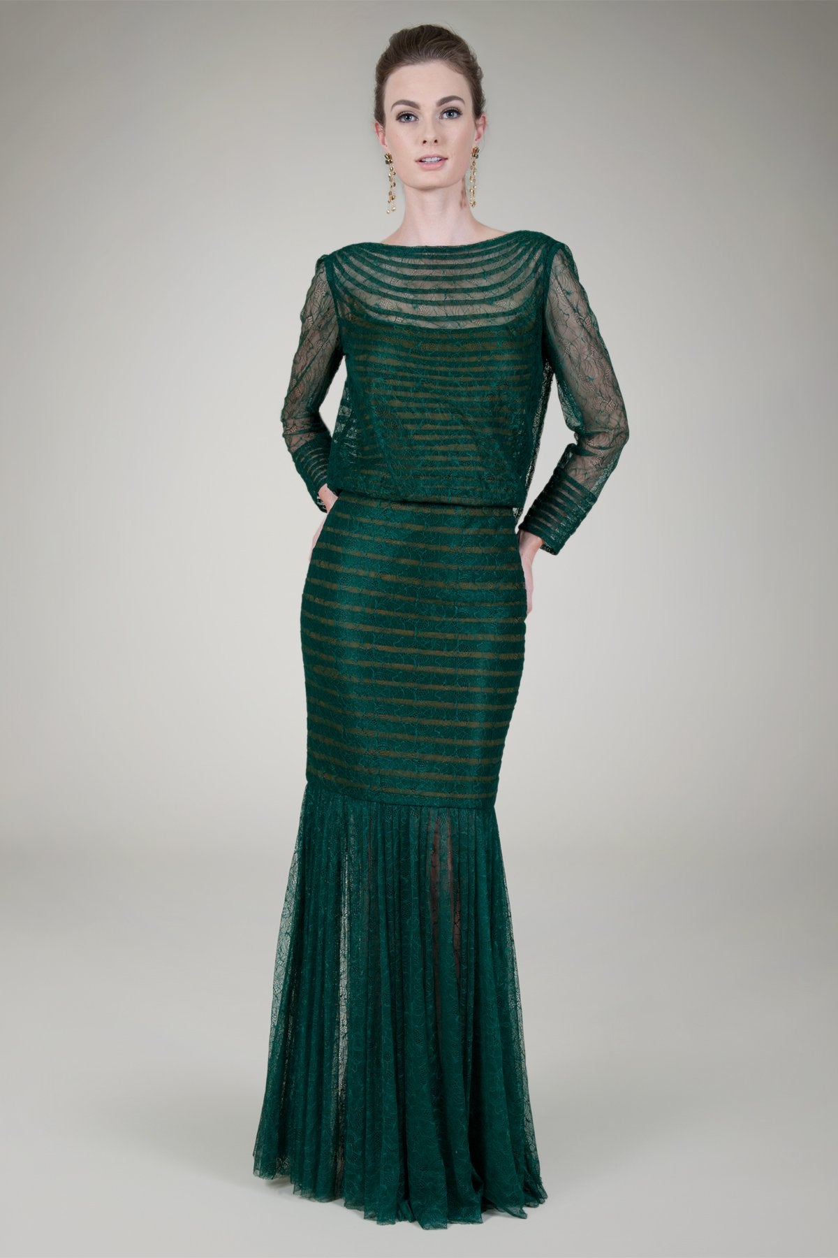 Pleated Chantilly Lace Blouson Gown in Seagrass