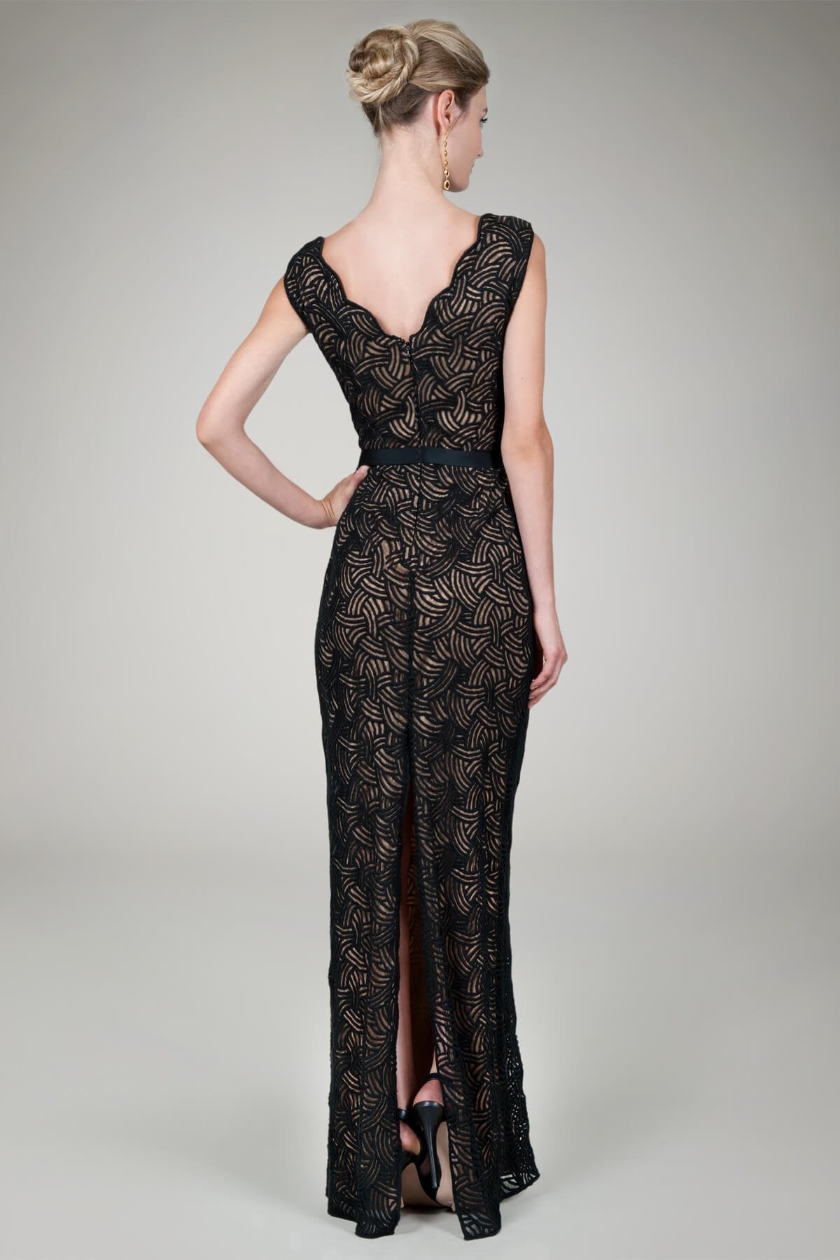 Art Deco Lace Gown in Black / Nude