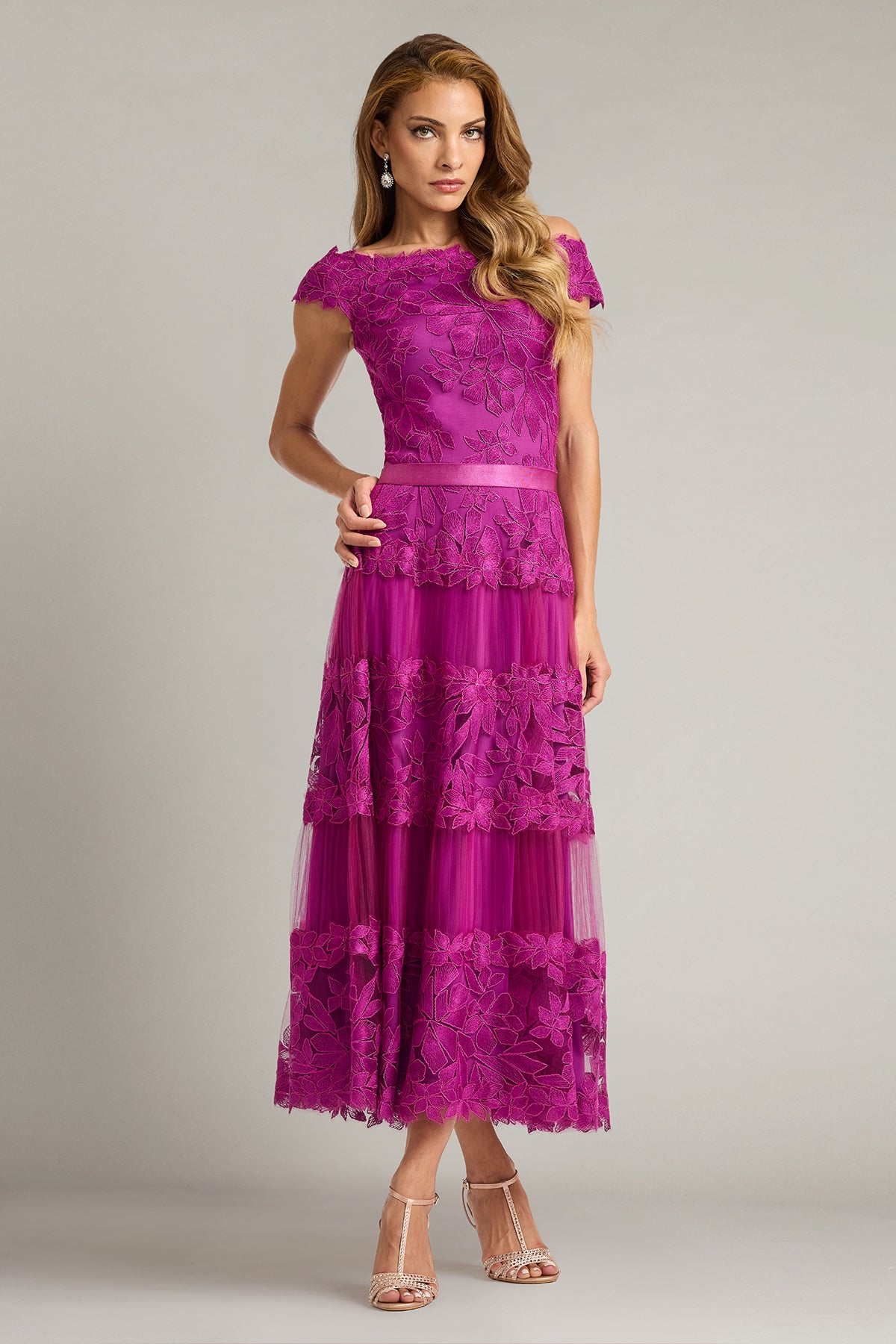 Adriane Floral Embroidered Tea-Length Dress – Tadashi Shoji