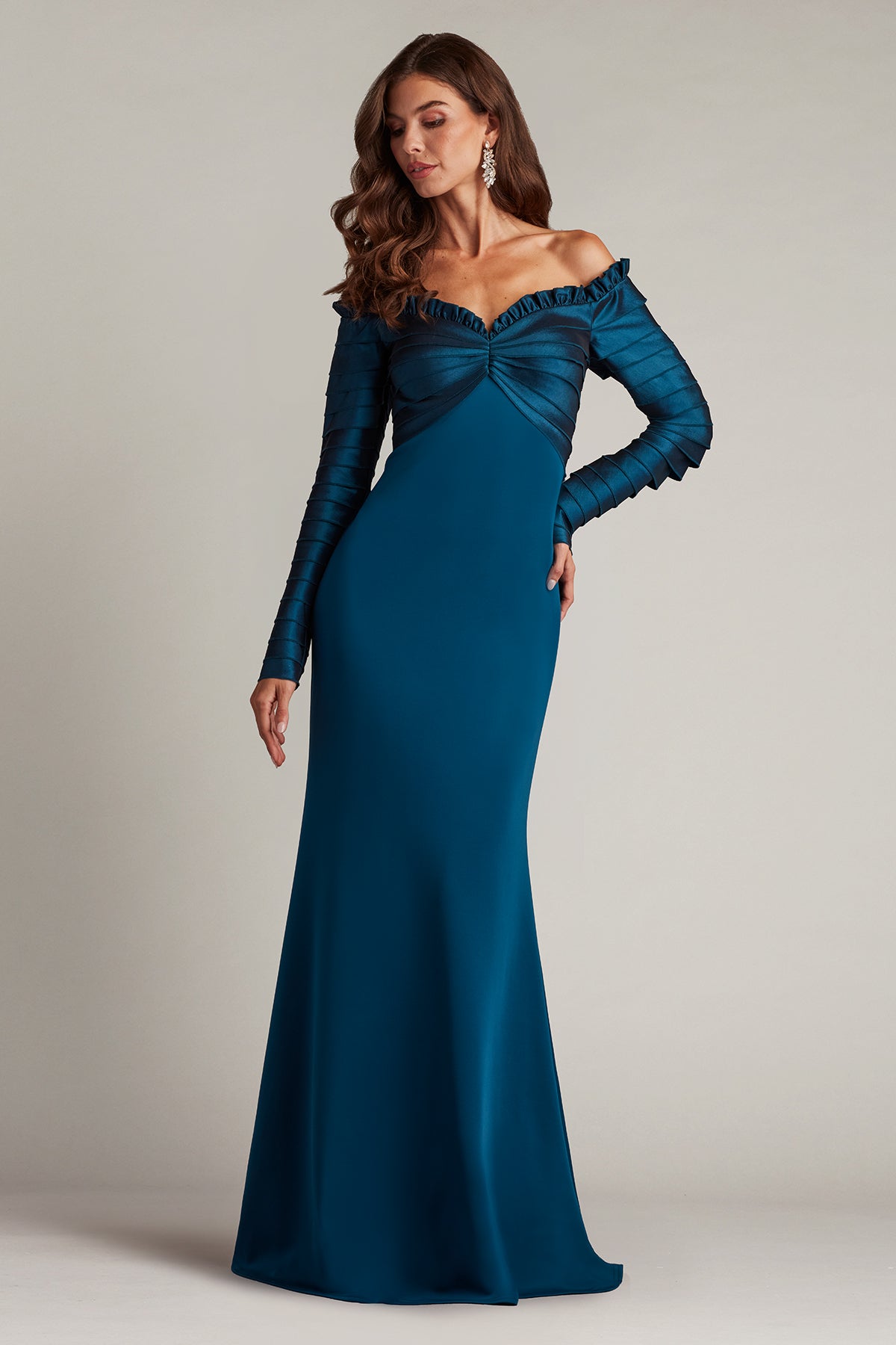 BOS23517L-CERLN_FRONT_2