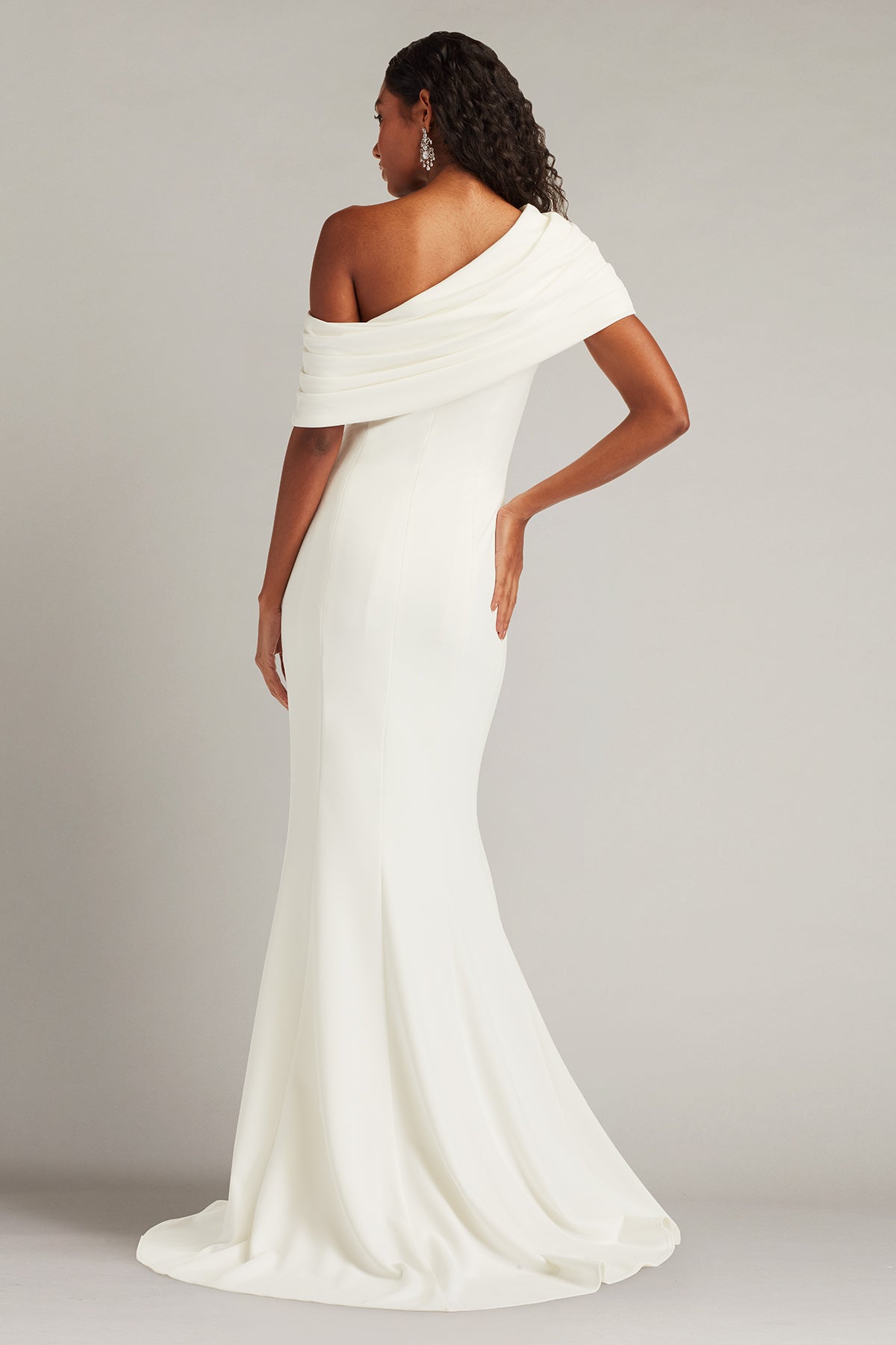 Elegant Gowns for Women Tadashi Shoji Official Online Boutique Elegant Gowns for Women Tadashi Shoji Official Online Boutique
