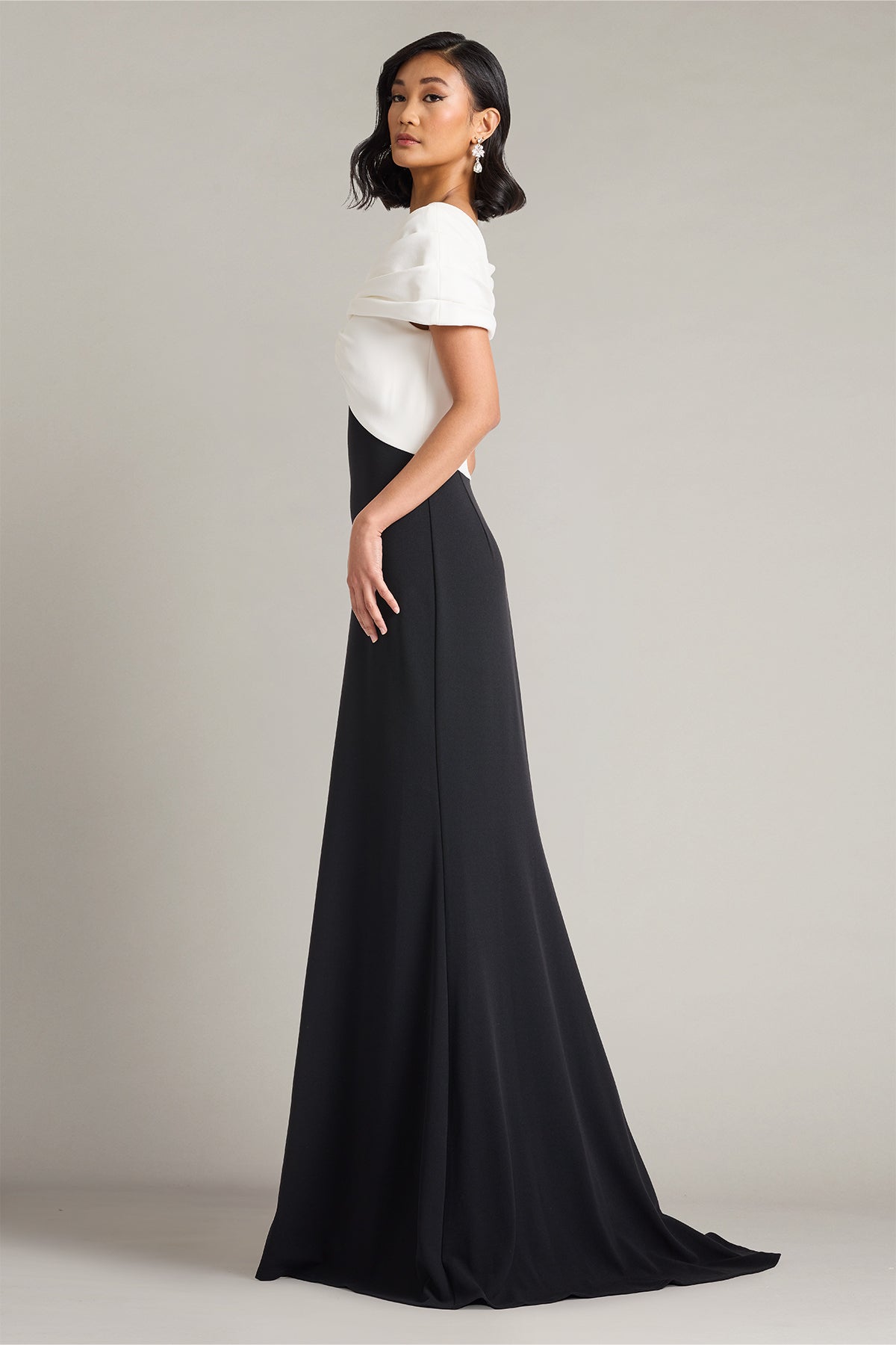 Rafner Twist Neck Gown-IV/BK Side