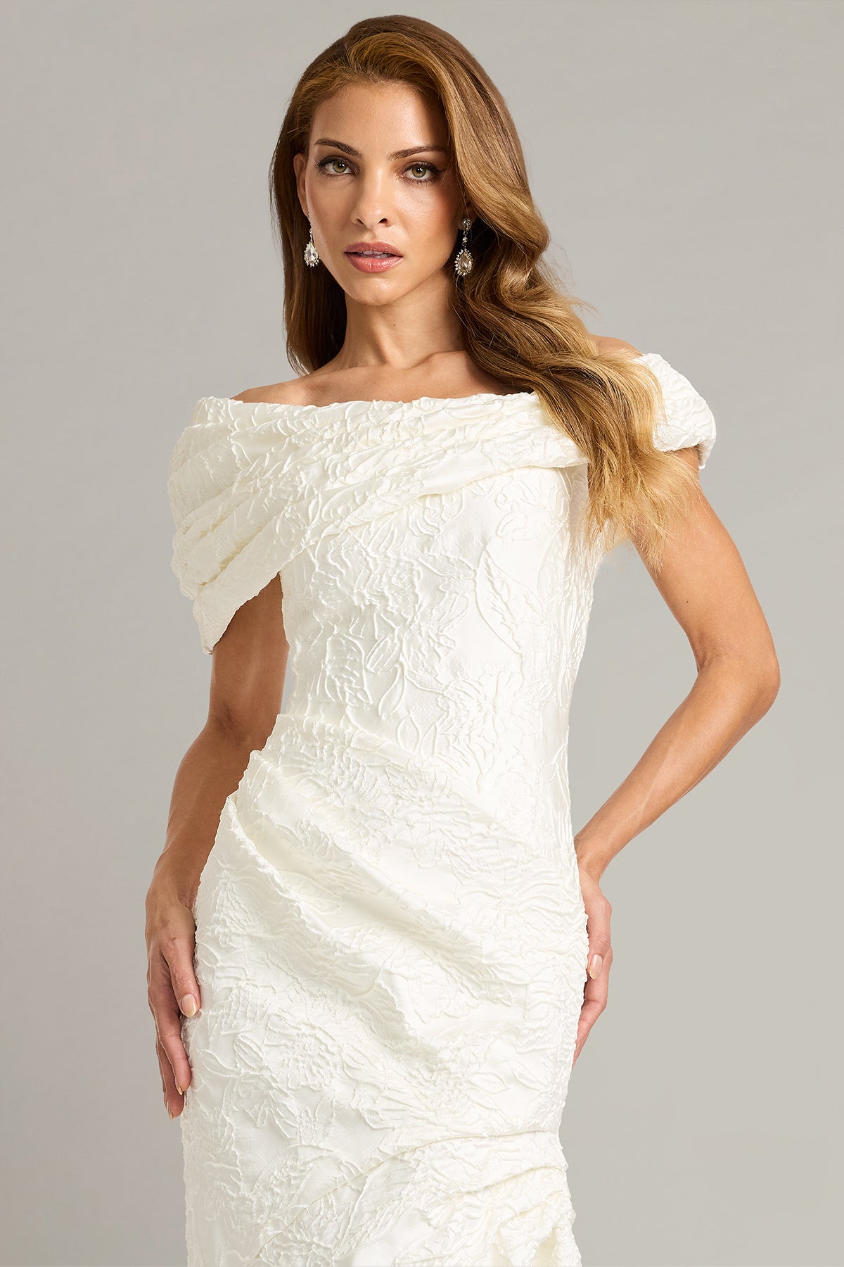BSW26018LBR-WHITE_CROP