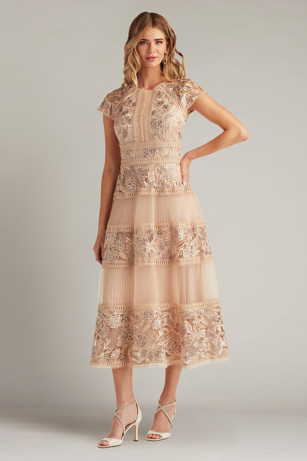 CDP25752MD-PEBBL_FRONT