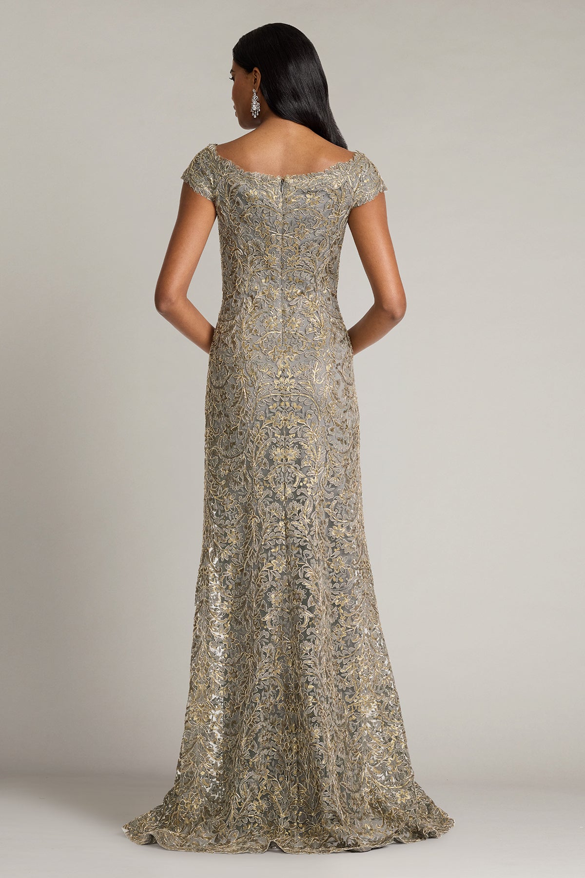 Dusen Vine Embroidered Tulle Gown-SMKPL Back