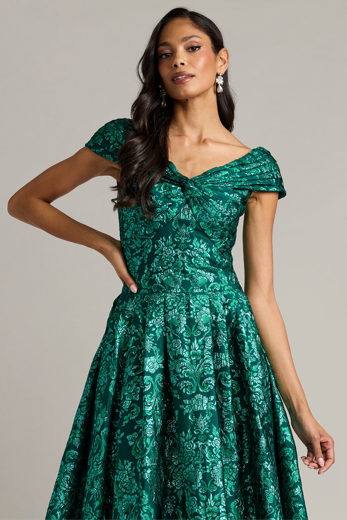 CKD26313L-EG/MU_CROP