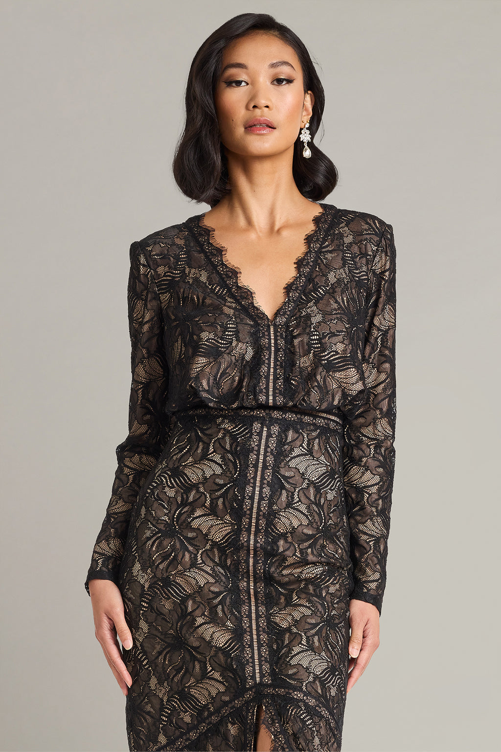 Carelli Orchid Lace Gown-BK/ND Crop