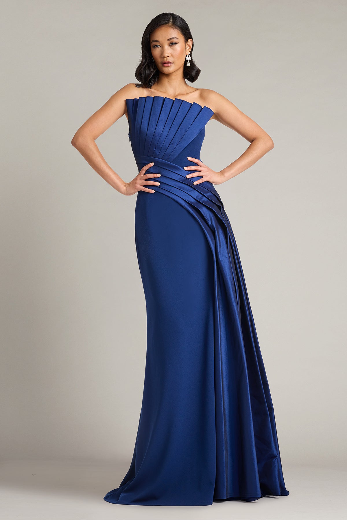 CY26143L-NAVY_FRONT_2