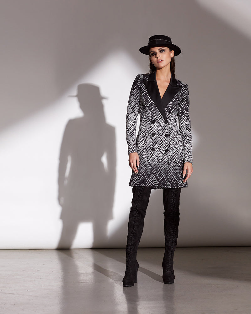 IVORY/BLACK CHEVRON JACQUARD DOUBLE-BREASTED COAT DRESS