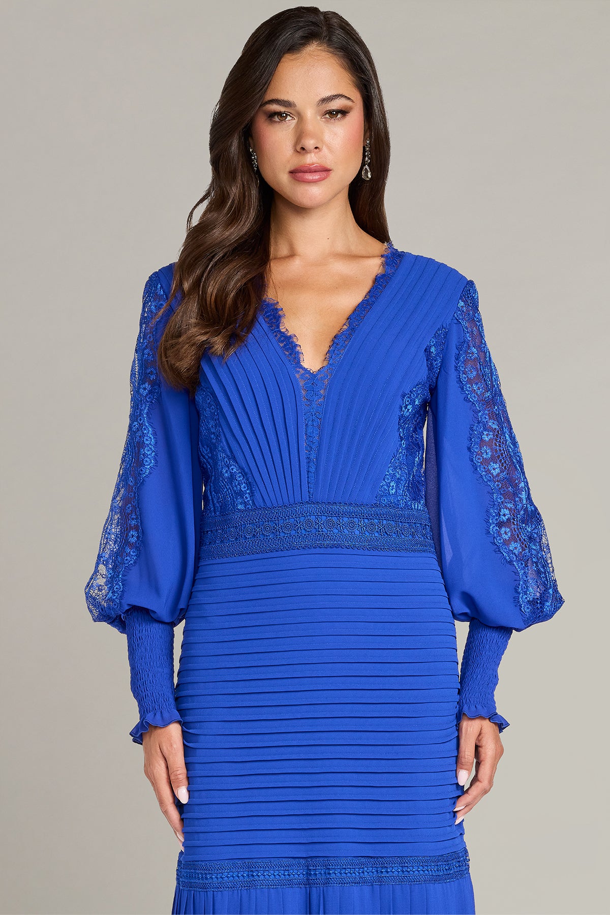 Nyssa Bishop Sleeve Gown – Tadashi Shoji Official Online Boutique