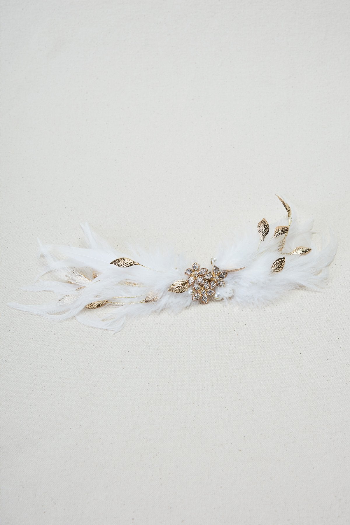 Tadashi Shoji - Heidi Hair Clip