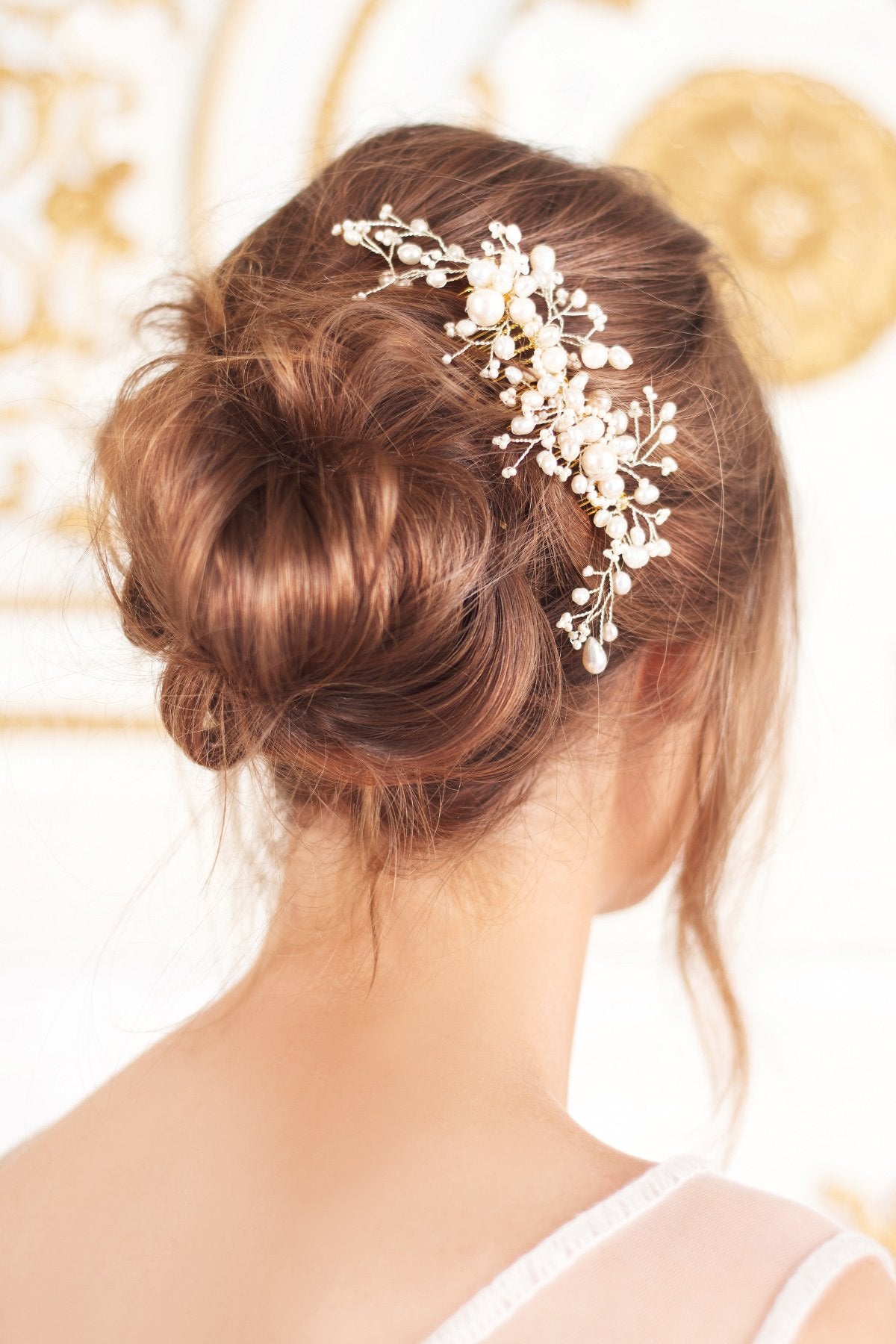 Tadashi Shoji - Beatriz Pearl Comb 