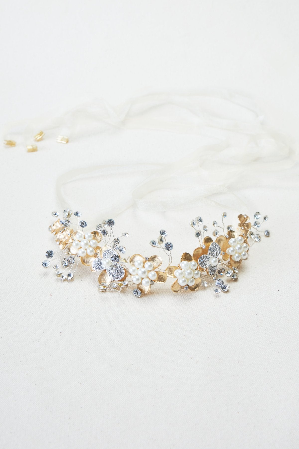 Tadashi Shoji - Nicci Flower Crown 