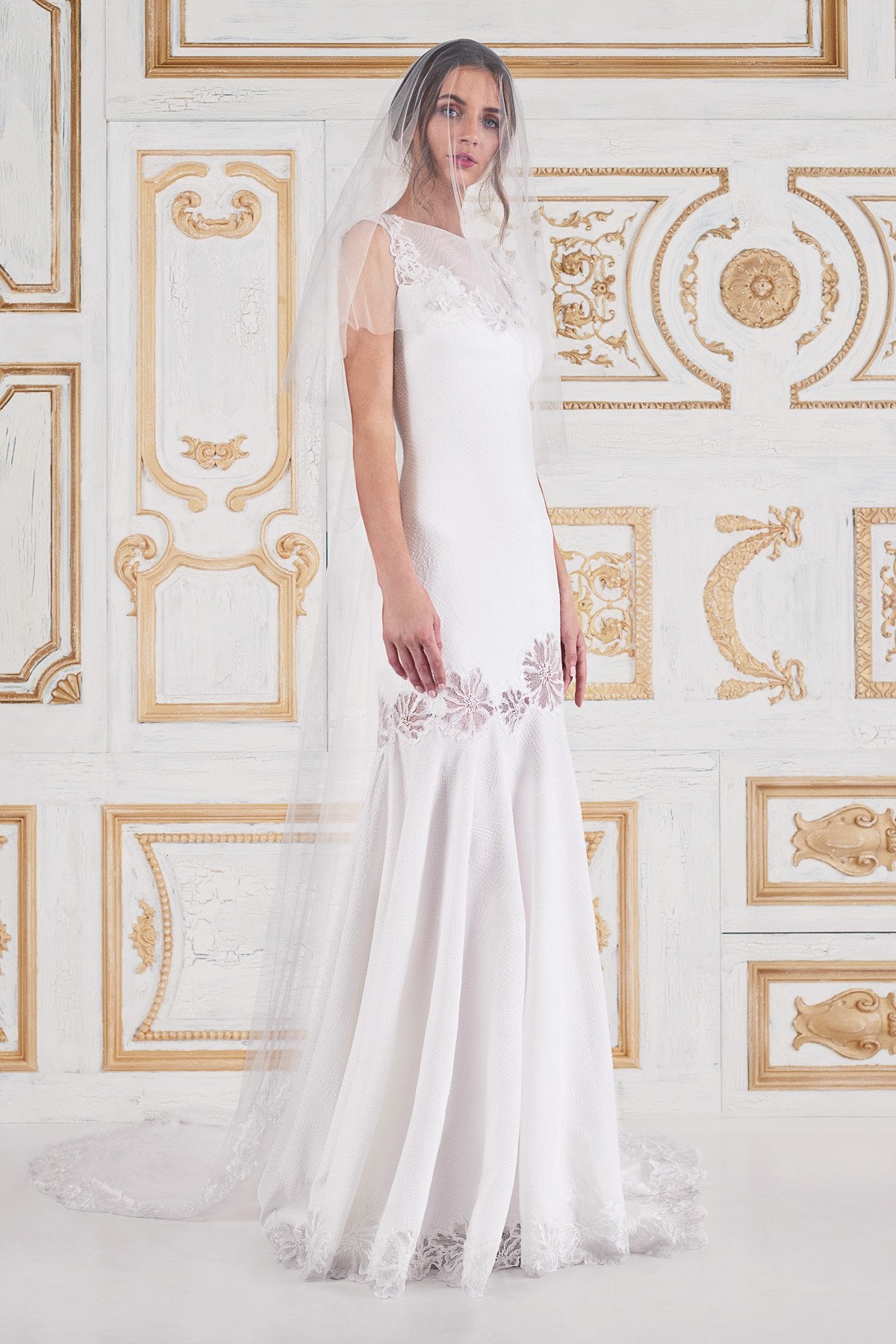 Tadashi Shoji - Marcella Cathedral Veil