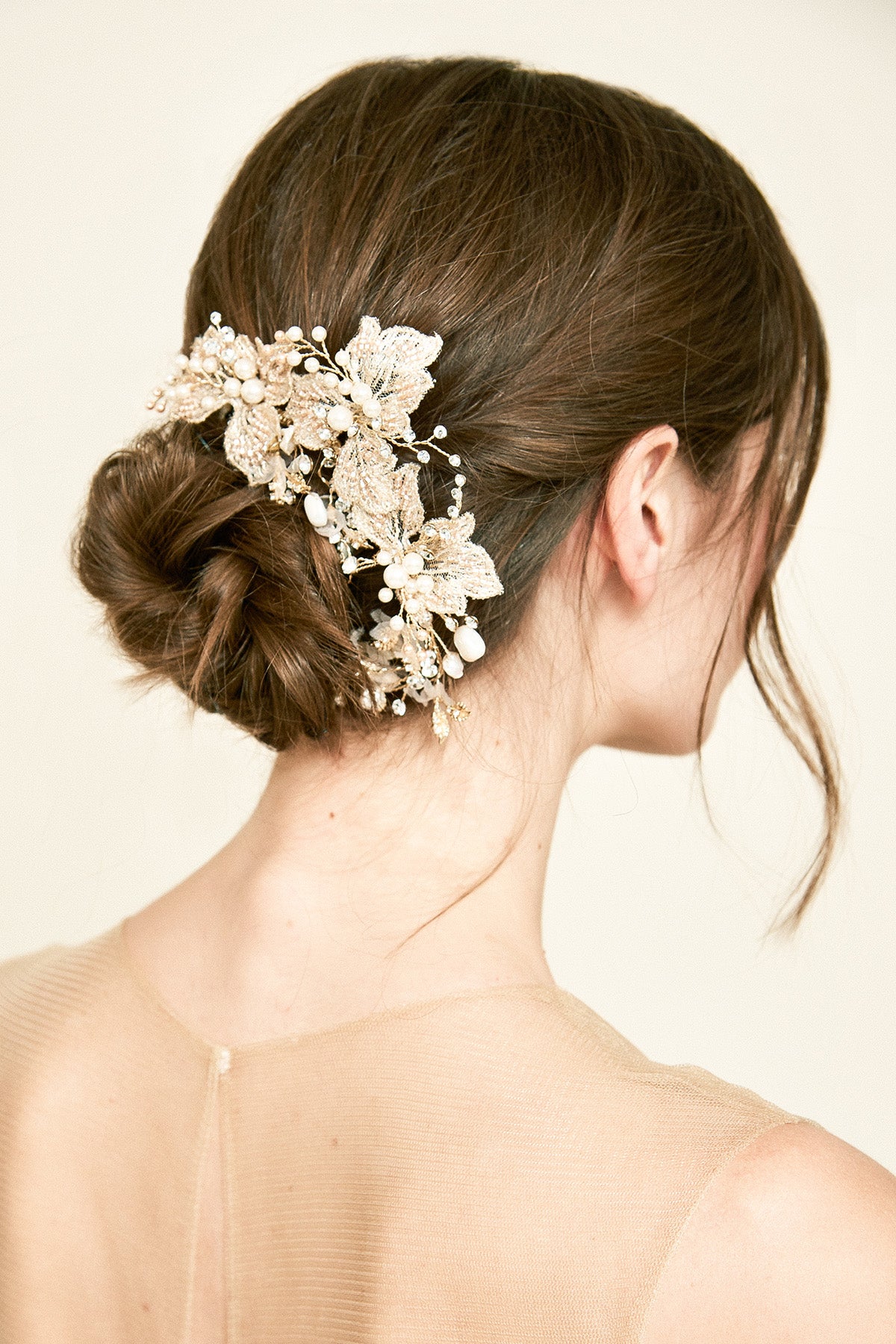 Tadashi Shoji - Remus Floral Comb