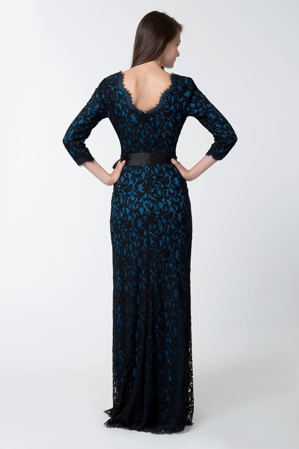 Lace Gown in Black / Prussian Blue
