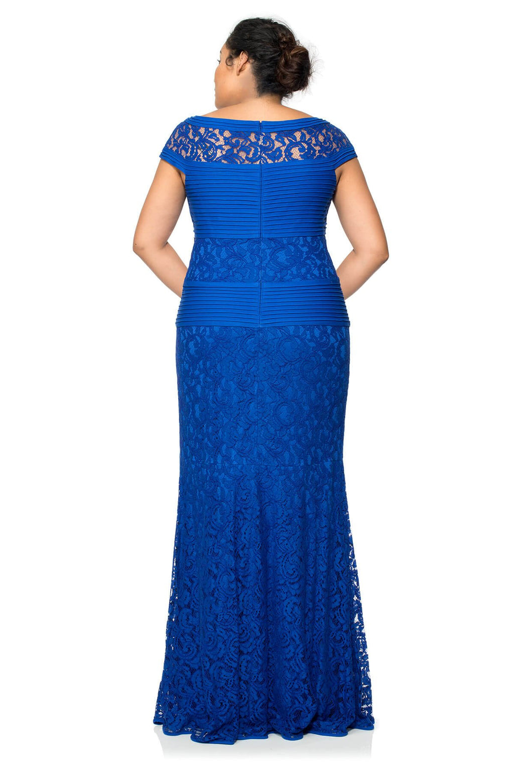 Tadashi Shoji Plus Size - Pintuck Jersey and Lace Cap Sleeve Gown