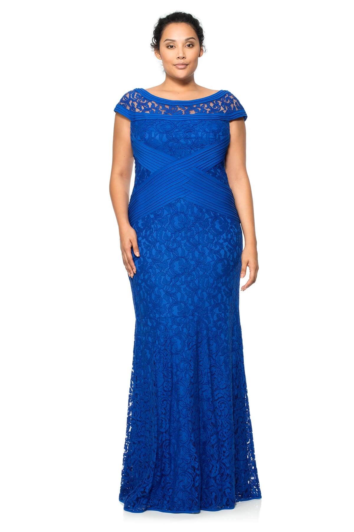 Tadashi Shoji Plus Size - Pintuck Jersey and Lace Cap Sleeve Gown