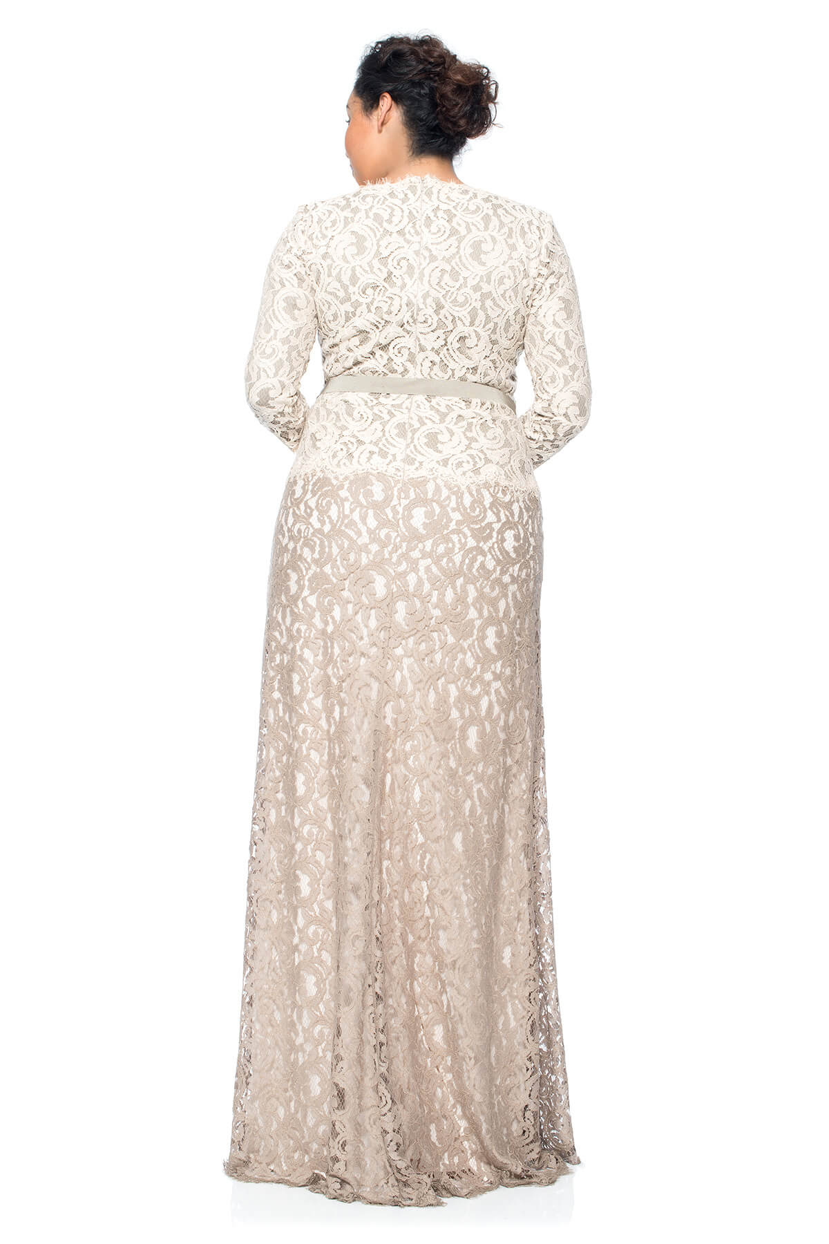 Tadashi Shoji Plus Size - Lace 3/4 Sleeve V-Neck Gown with Grosgrain Ribbon Belt