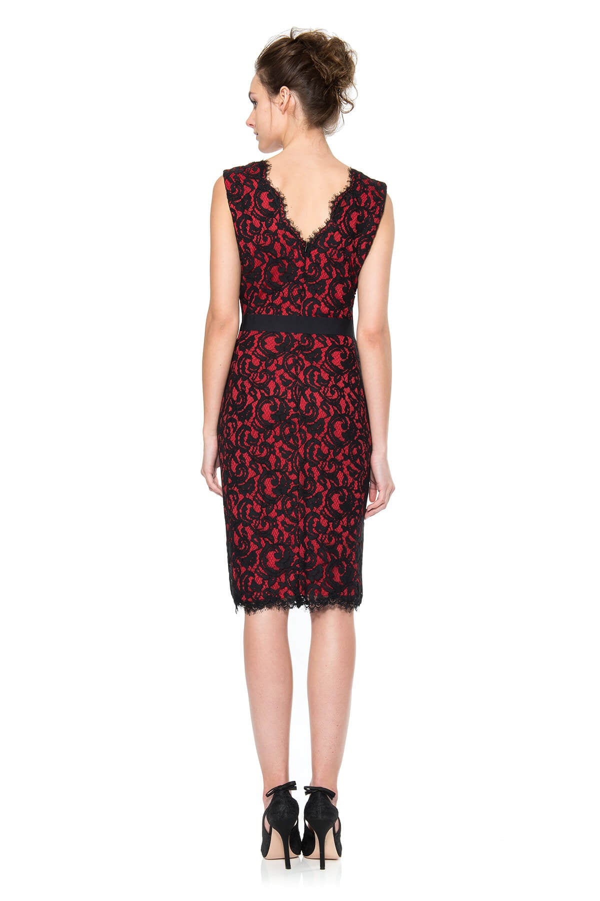 Lace V-Neck Dress with Grosgrain Ribbon Belt in Black / Peppermint