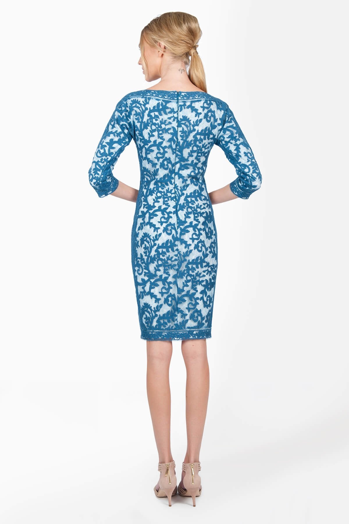 Embroidered Lace Boatneck ¾ Sleeve Panel Dress in Ocean Mist
