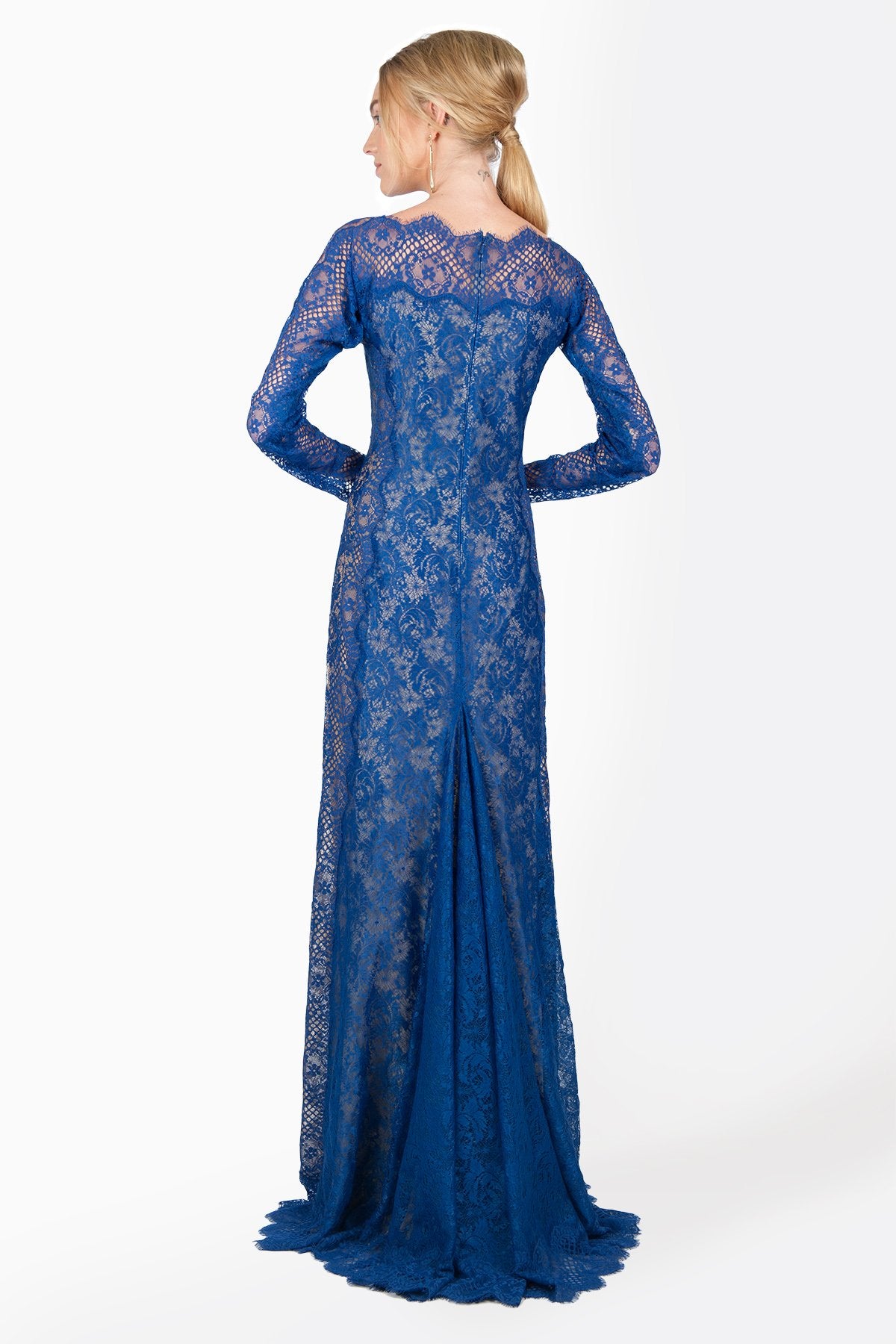 Chantilly Lace Long Sleeve Gown in Blue Lagoon