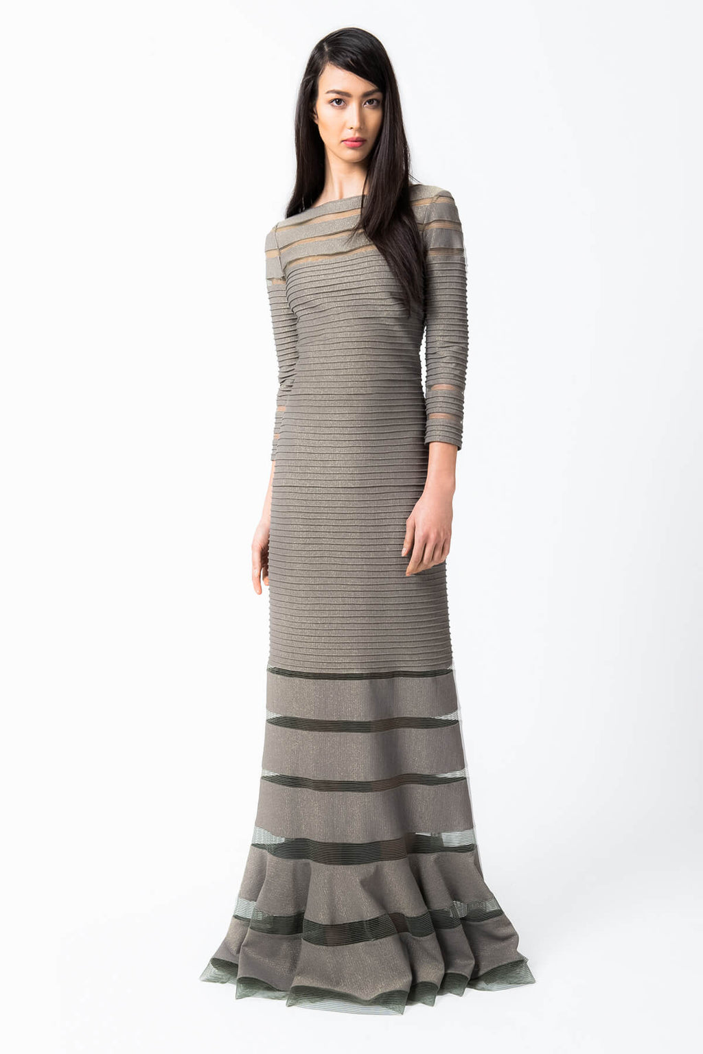 Pintuck Metallic Jersey 3/4 Sleeve Gown in Smoke Pearl