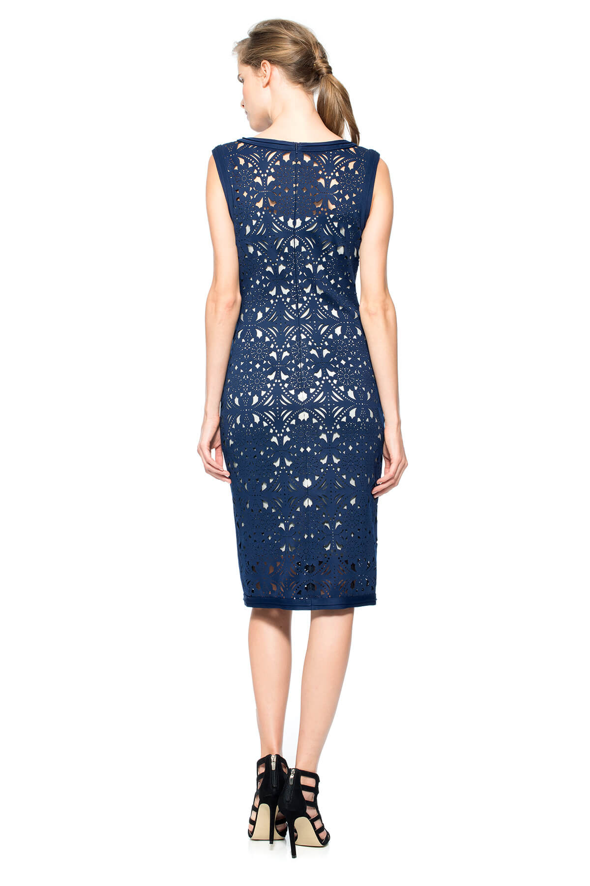 Laser-Cut Neoprene Sheath