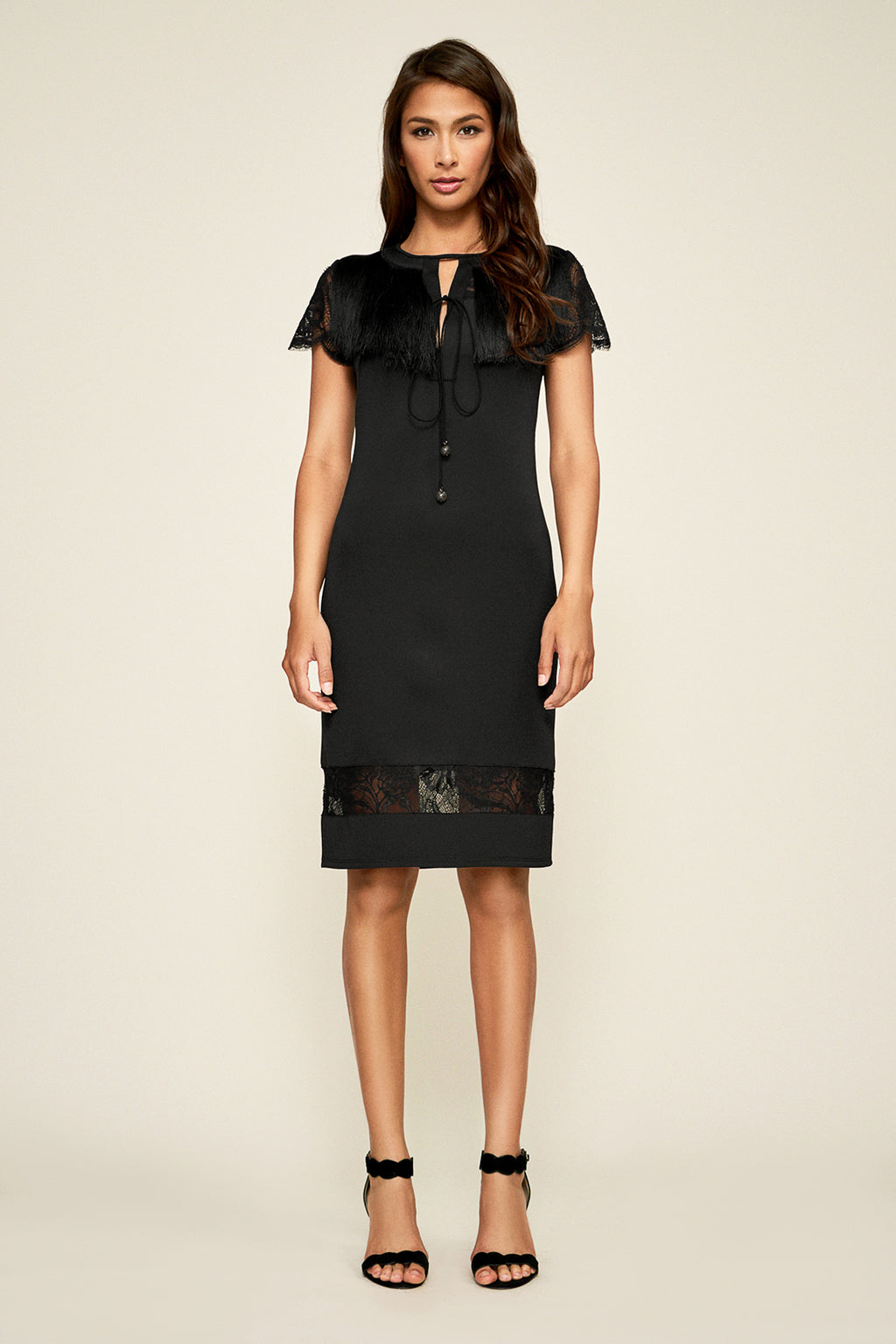 Tadashi Shoji - Corisande Short Sleeve Fringe Dress
