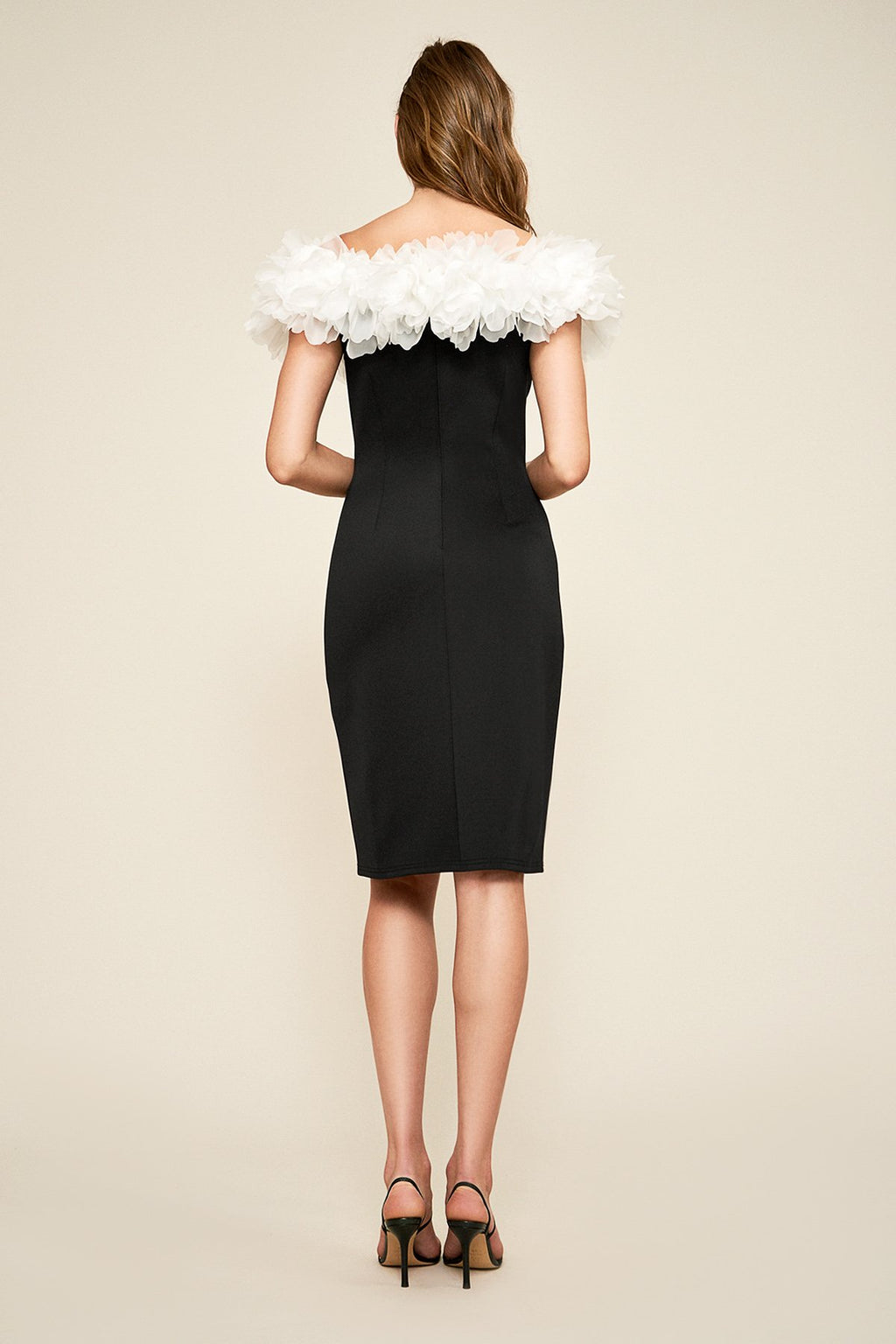 Tadashi Shoji - Karelo Ruffled Crepe Dress