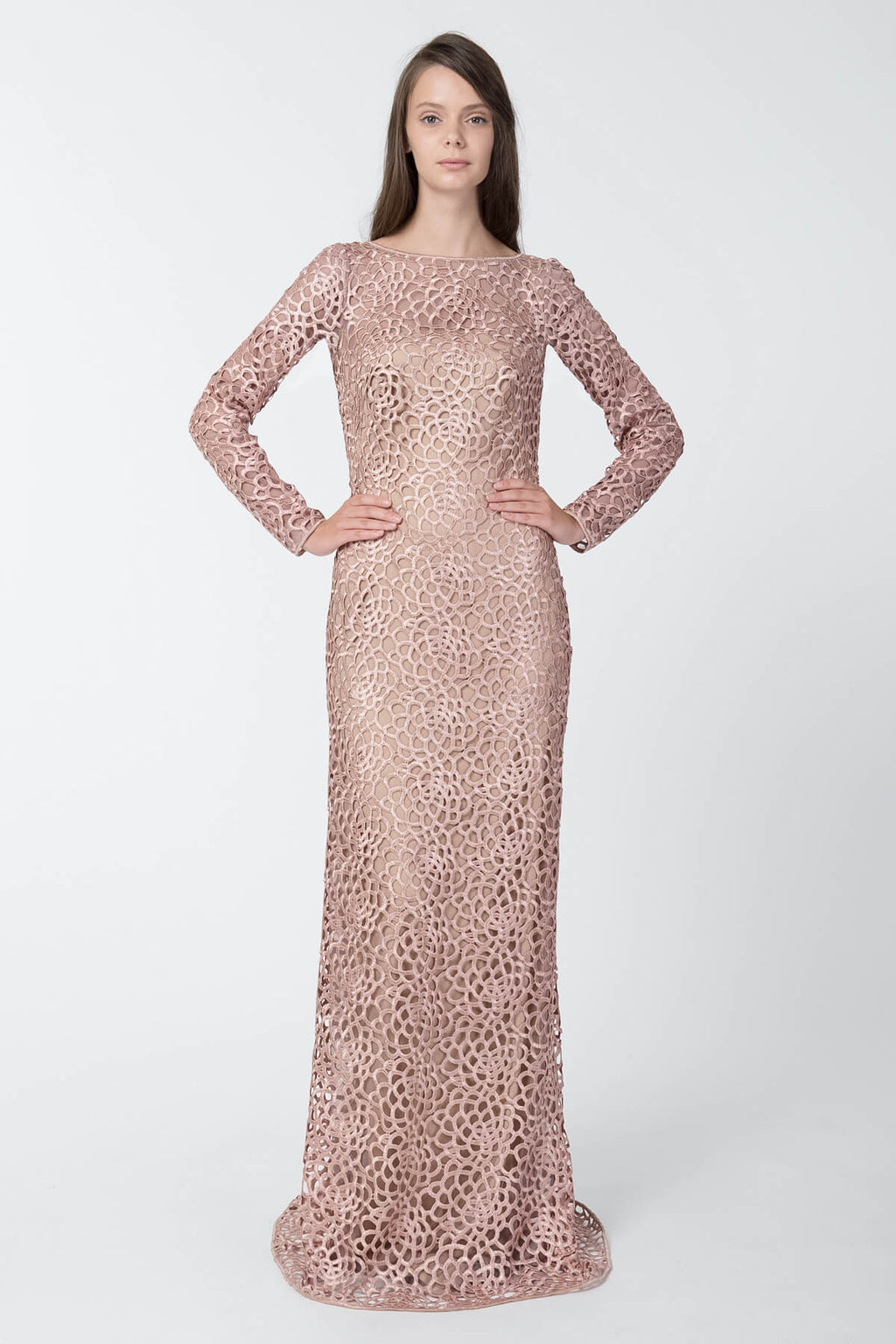 Blouson Back Lace Long Sleeve Gown in Mauve