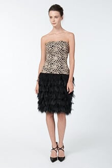 Guipure Lace Strapless Dress in Taupe / Black