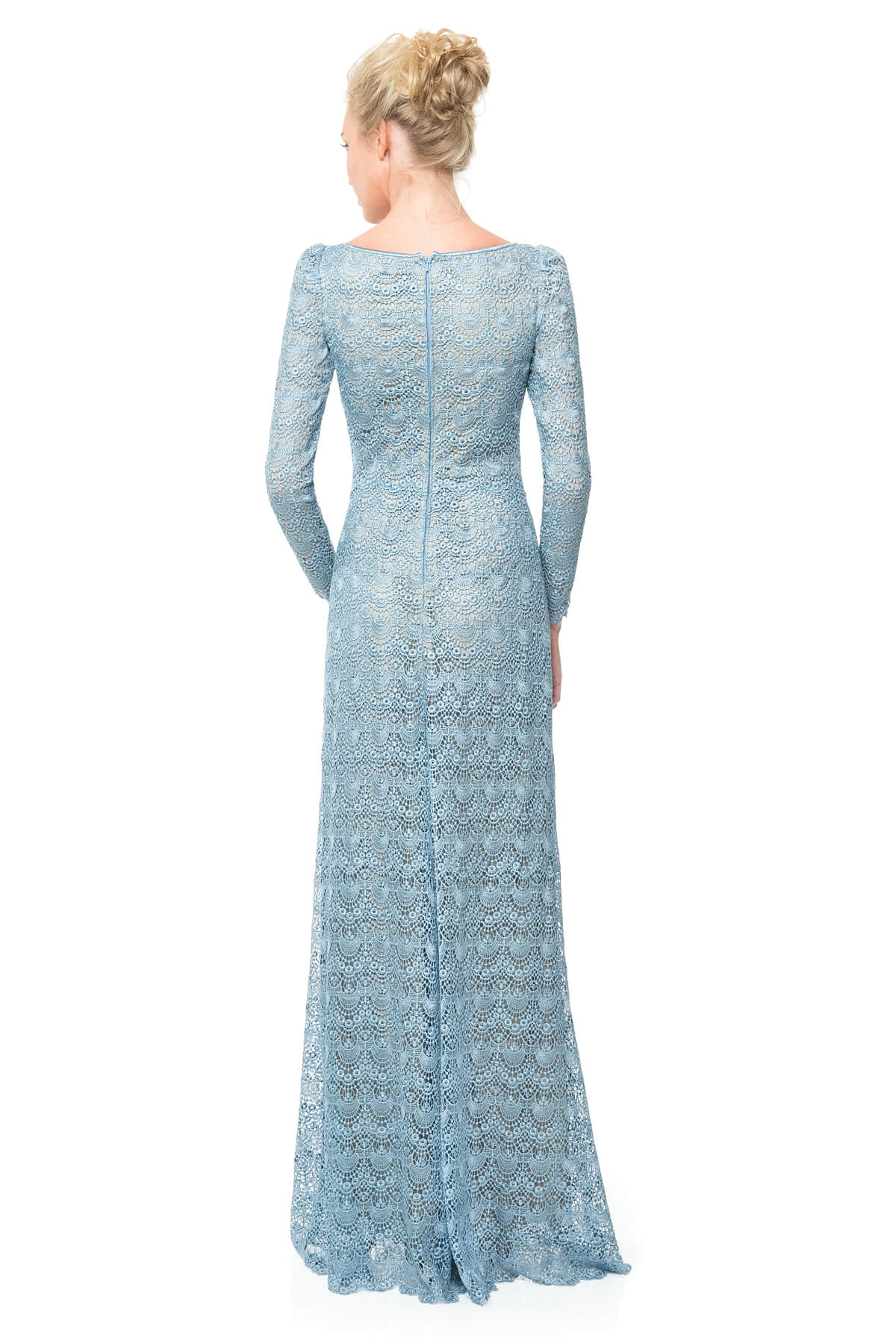 Scallop Lace Longsleeve Gown
